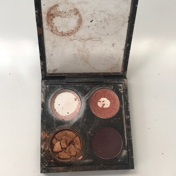 MAC 4 Eyeshadow Palettes - Picture 4 of 8